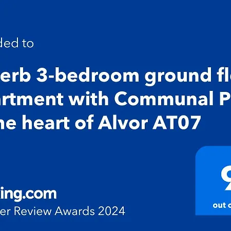 Apartment 3-bedroom Ground Floor With Communal Pool In The Heart Of At07