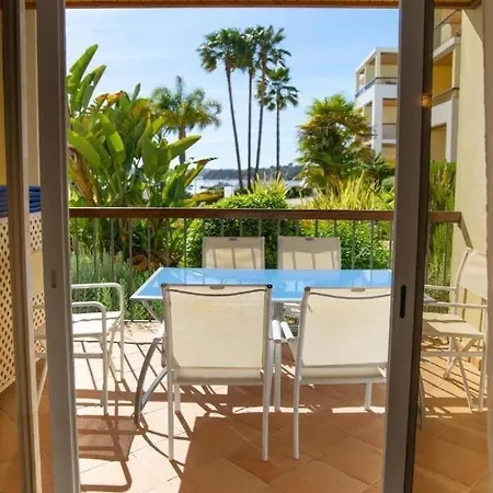 3-bedroom Ground Floor With Communal Pool In The Heart Of At07