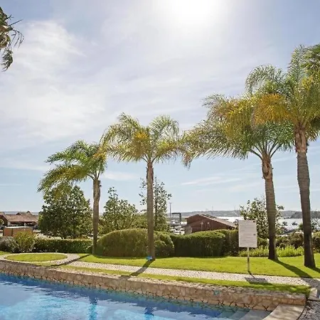 3-bedroom Ground Floor With Communal Pool In The Heart Of At07